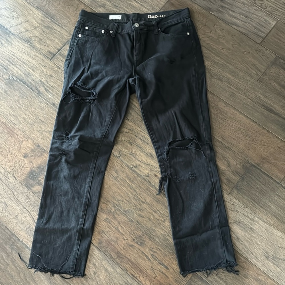 GAP 1969 black denim ripped jeans